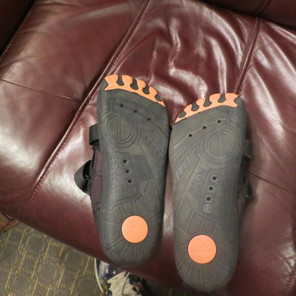 ozark trail mens 12 sandals - Picture 2 of 3